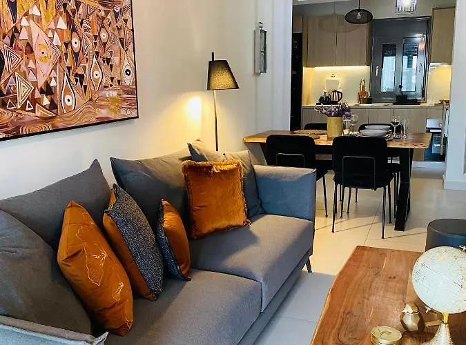 New 2Bd Aprt With Shared Rooftop Pool E2